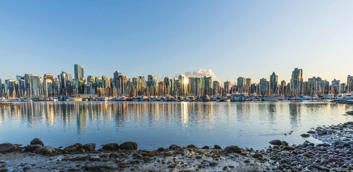 Metro Vancouver_3005 - Weather Alberta: Heat holds in Airdrie as winds pick up