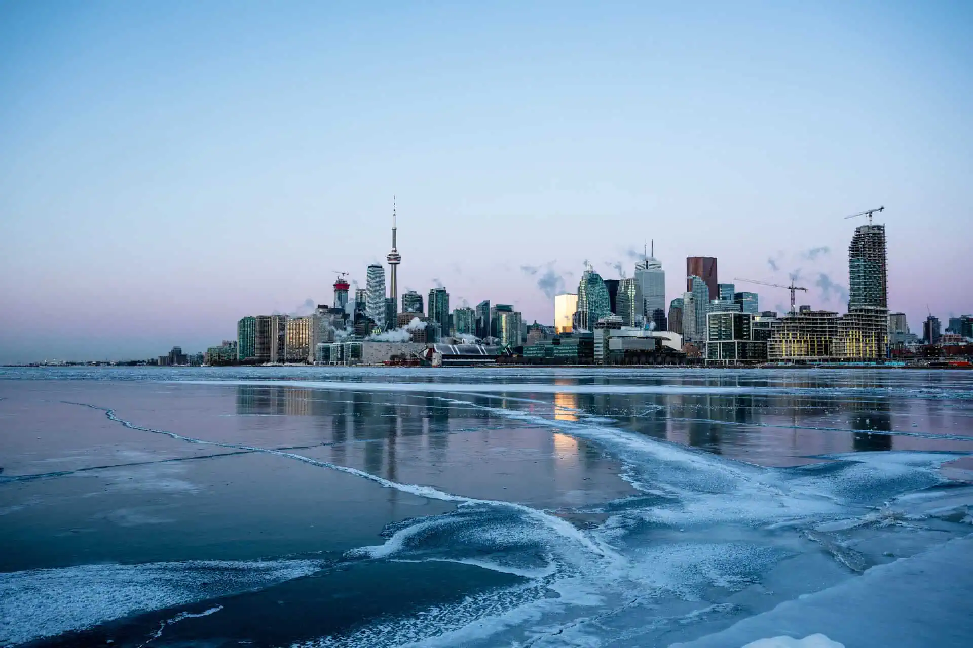Toronto_1006 - Weather UAE: Brutal heat wave scorches United Arab Emirates