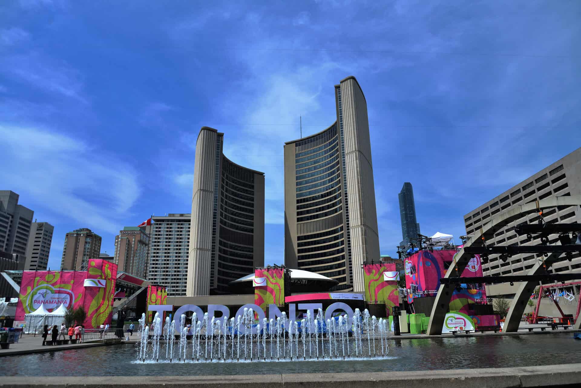 swimming pools in toronto_2306 - Weather Quebec: intense heat wave shuts down schools