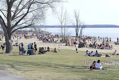 hot in Ontario-1607 - Weather Toronto: Heat and smoke continue to grip Ontario