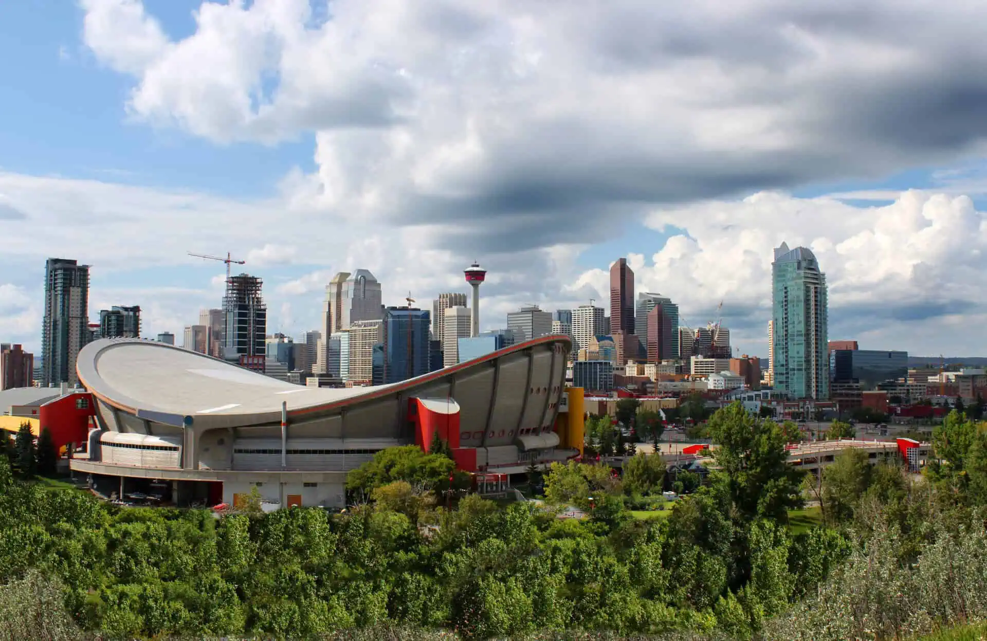 north-of-Calgary-1007 - Weather Vancouver: Summer heat hits 30°C before mid-week showers