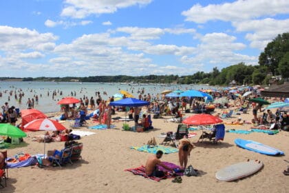 sultry heat in Ontario_0307 - Weather Toronto: heat returns to Ontario